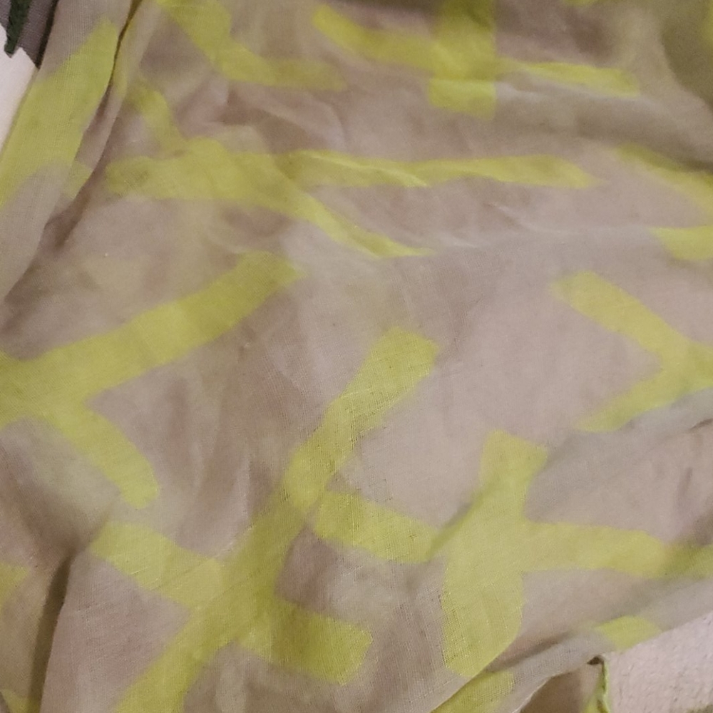 Scarf - Picture 2 of 2